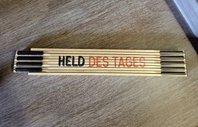 Zollstock  - Held des Tages