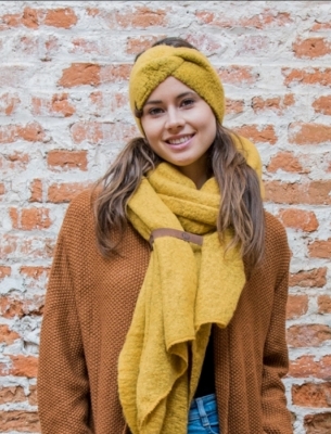 Schal Nina, Ocker