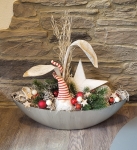 Gro�es Gesteck Wichtel rot/wei�